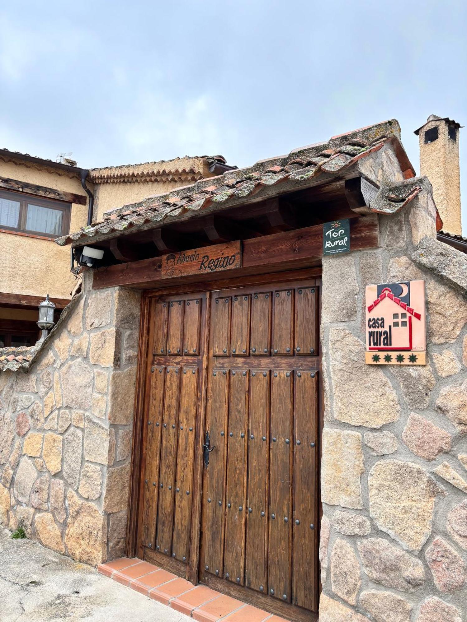 Vila Casa Rural Abuelo Regino Segovia Exteriér fotografie